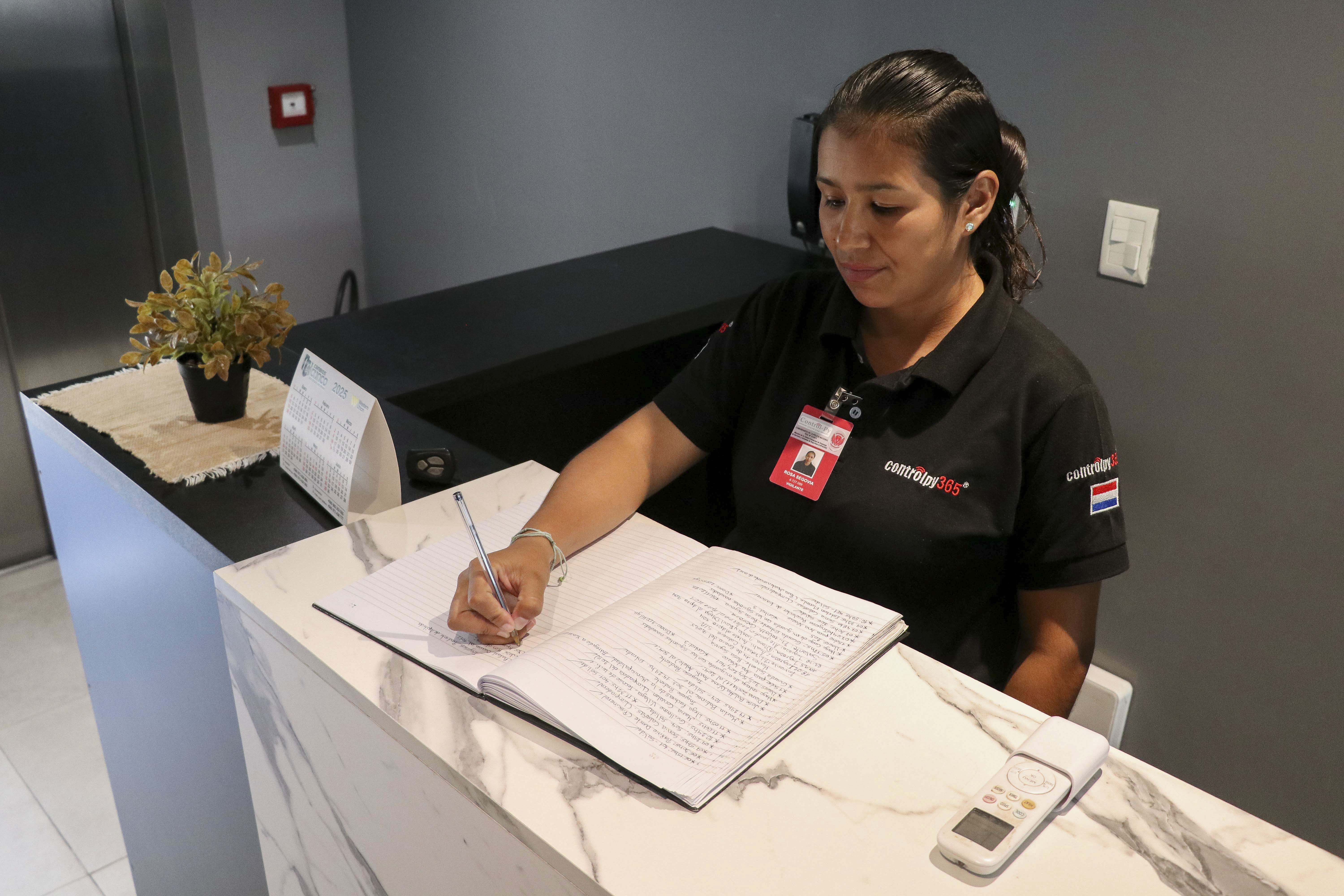 Control de Portería para Edificios Residenciales